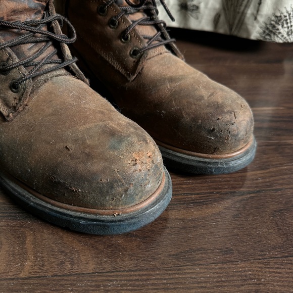 Red Wing Dynaforce 6” Waterproof Steal Toe Boots - Picture 5 of 9